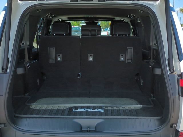 Used 2024 Lexus GX 550 w/ Accessory Package (31) image 14