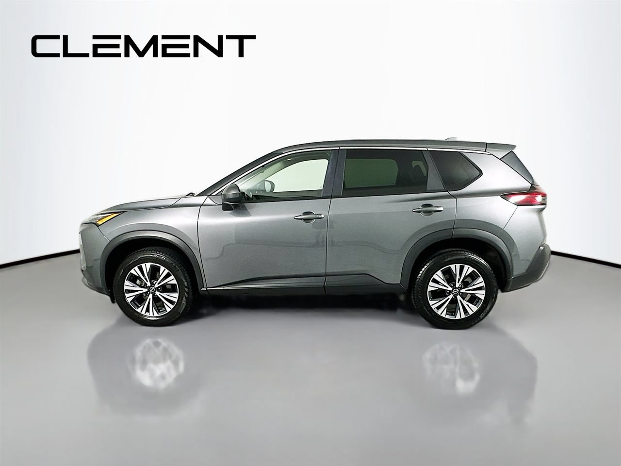 Used 2023 Nissan Rogue SV AWD/4WD image 6