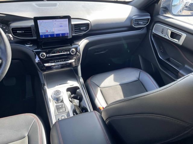 Certified 2023 Ford Explorer ST-Line w/ Class IV Trailer Tow Package image 15