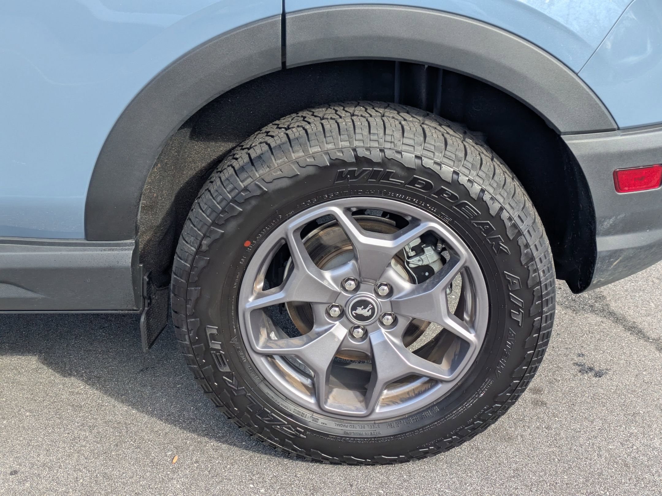 Certified 2024 Ford Bronco Sport Badlands w/ Premium Package image 8