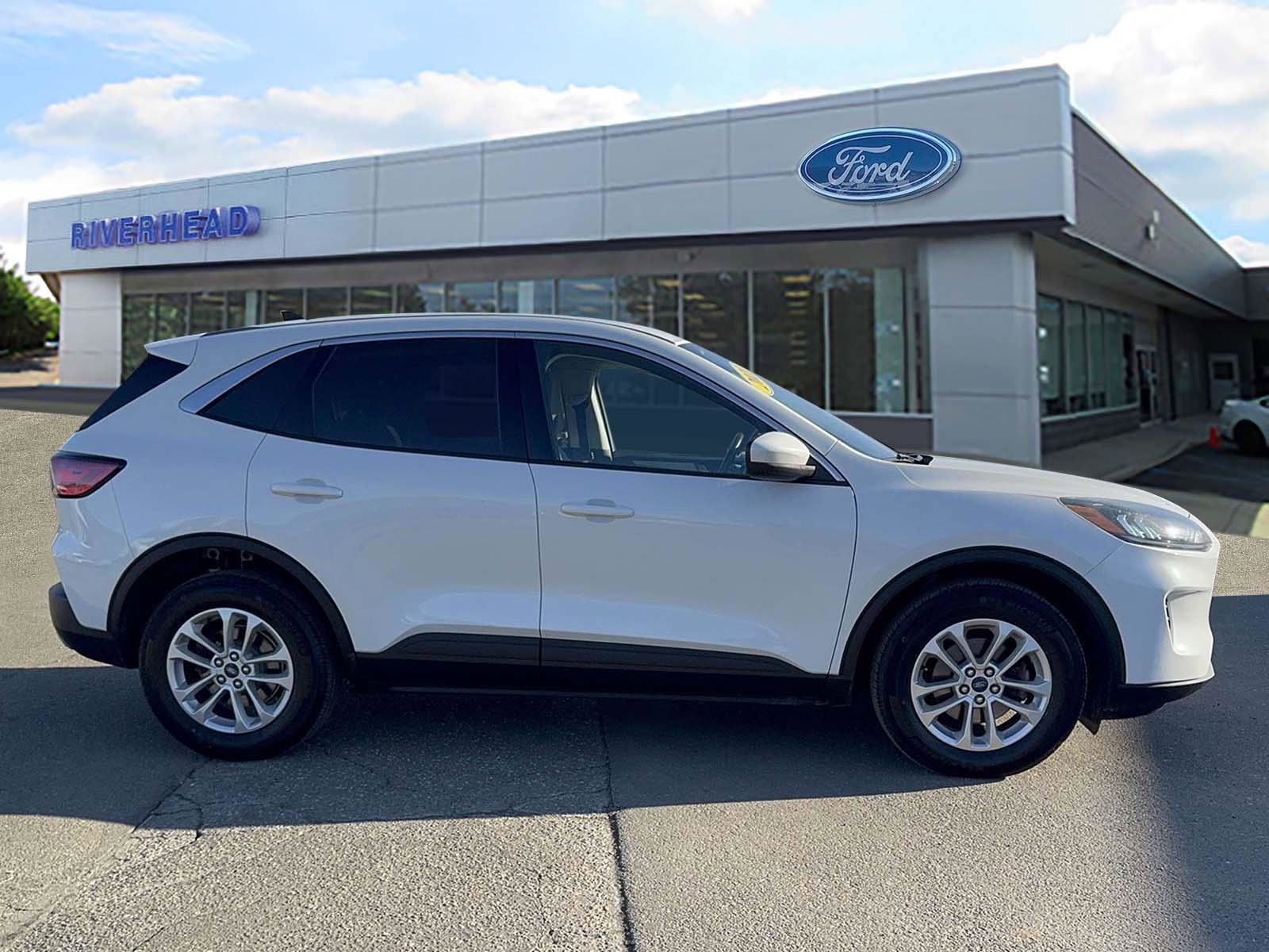 Certified 2021 Ford Escape SE w/ Convenience Package image 3