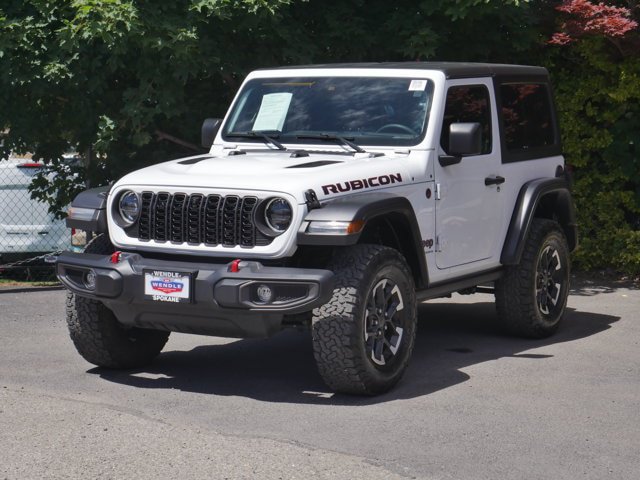 Used 2024 Jeep Wrangler Rubicon w/ Technology Group AWD/4WD image 2