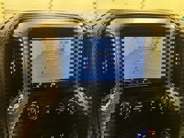 Used 2021 Chevrolet Silverado 1500 LT w/ Convenience Package II image 15