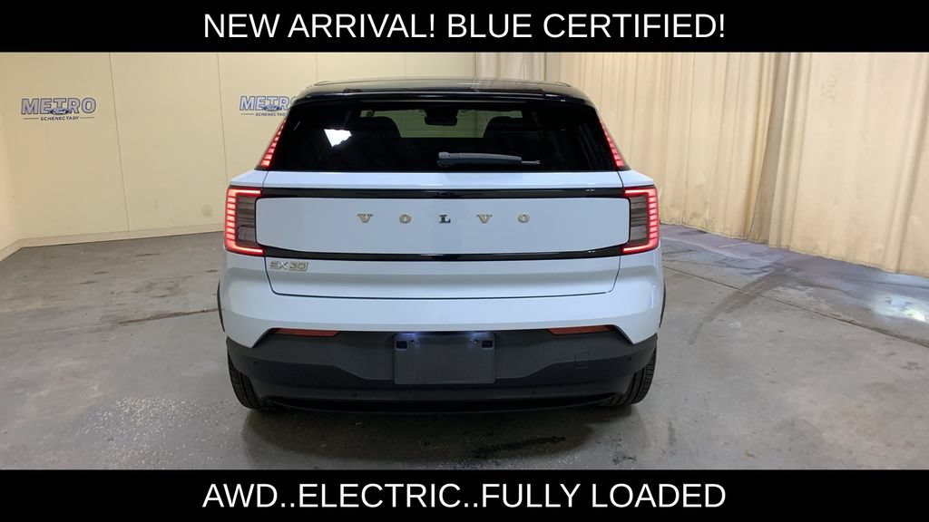 Used 2025 Volvo EX30 Ultra w/ Climate Package AWD/4WD image 4