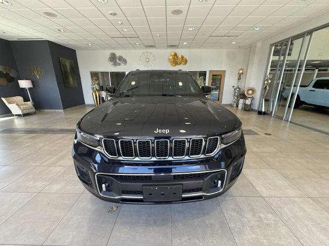 Used 2023 Jeep Grand Cherokee L Overland AWD/4WD image 8