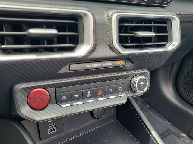 Certified 2025 Ford Mustang Premium image 27