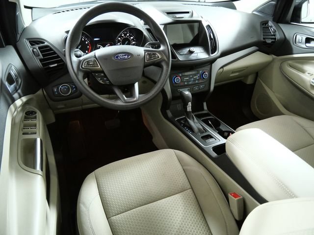 Certified 2017 Ford Escape SE w/ Equipment Group 201A AWD/4WD image 4