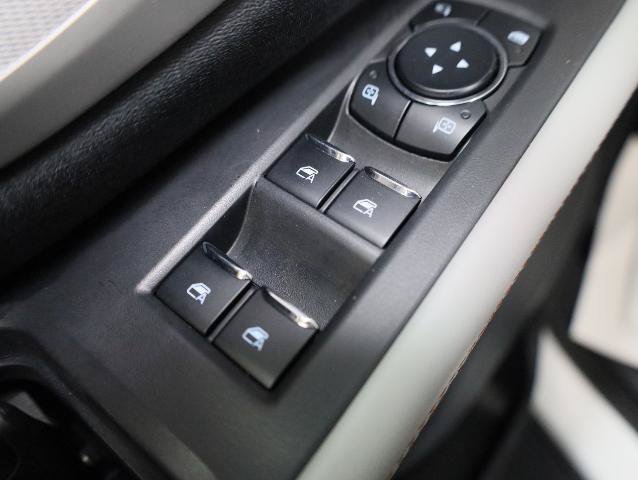 Certified 2025 Ford Expedition Active AWD/4WD image 23