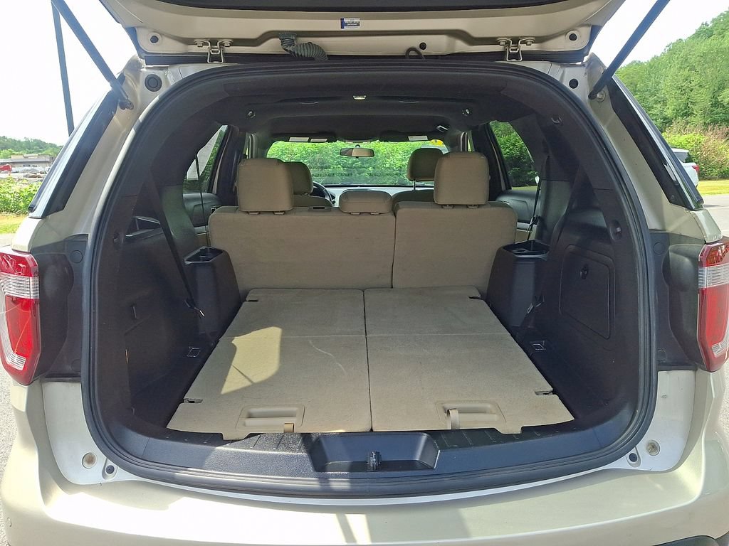 Certified 2017 Ford Explorer XLT AWD/4WD image 27