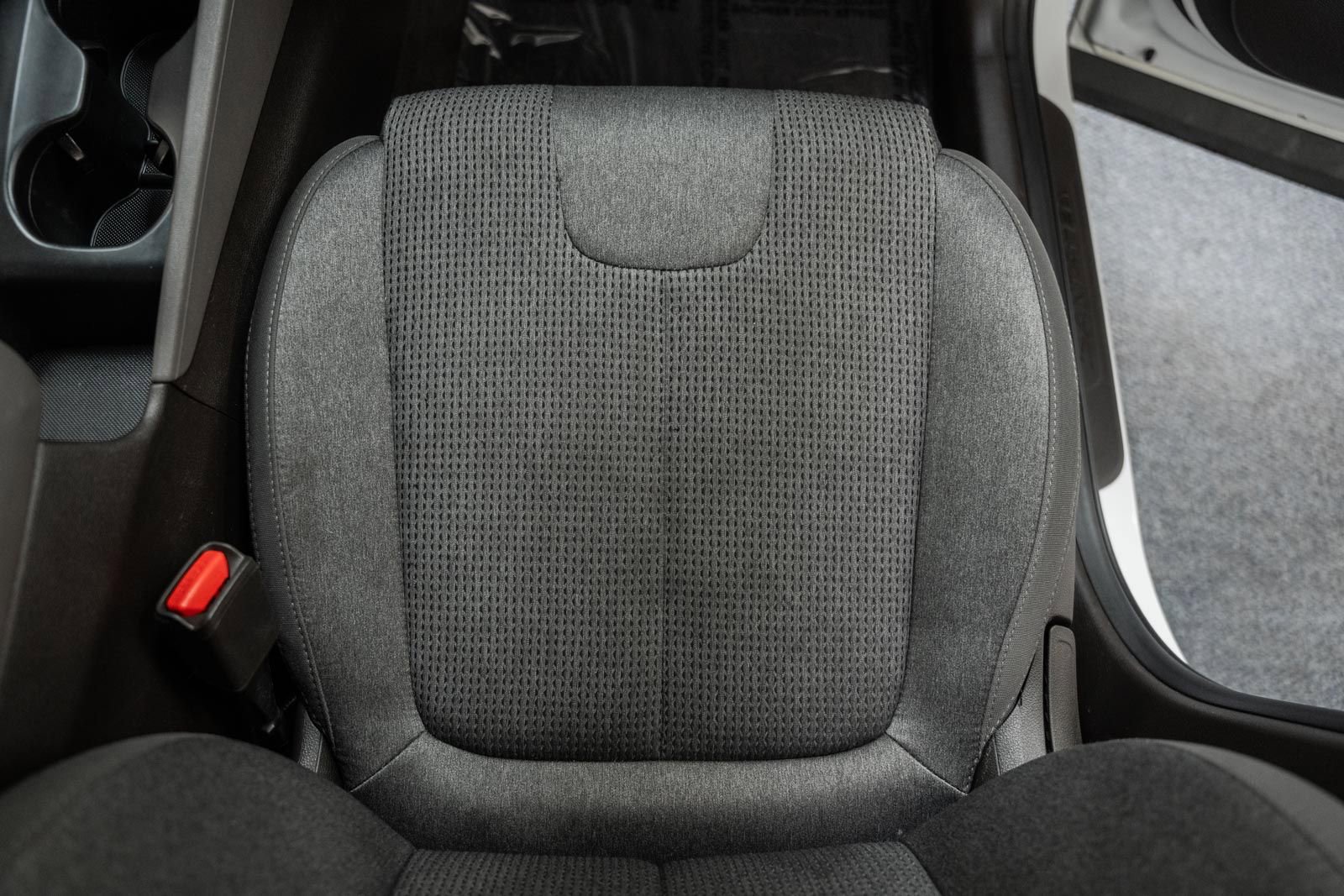 Used 2020 Hyundai Santa Fe SE image 34