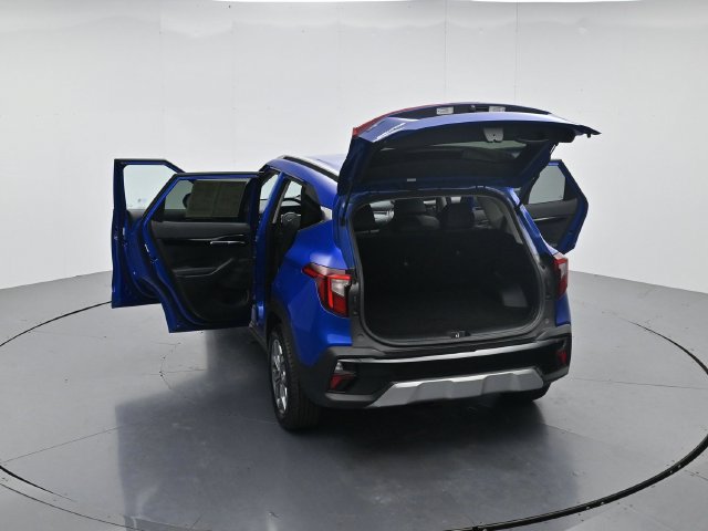 Used 2024 Kia Seltos S FWD image 46