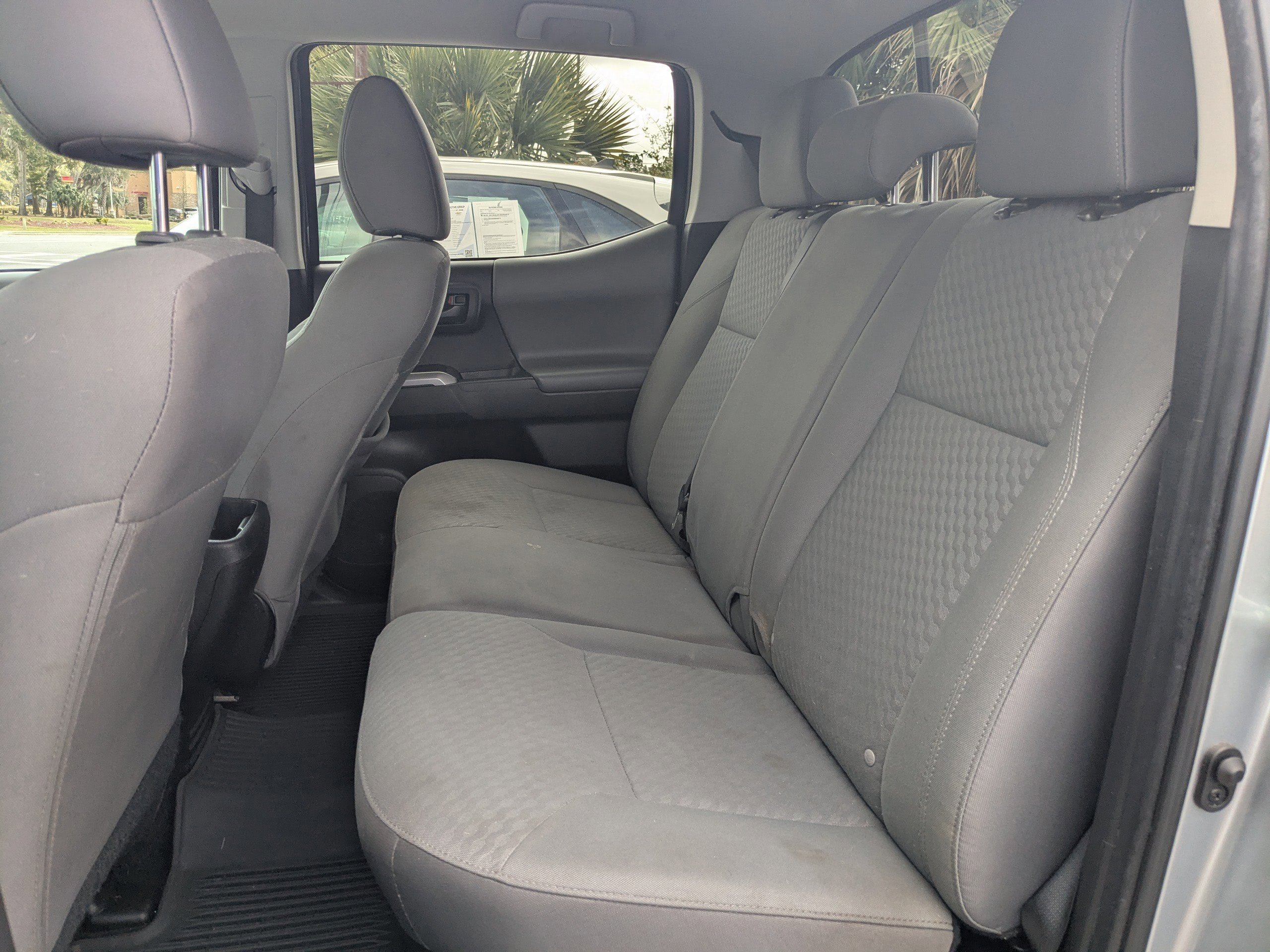 Used 2022 Toyota Tacoma SR5 w/ Technology Package image 12