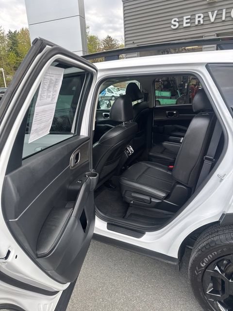 Used 2024 Kia Sorento X-Line EX AWD/4WD image 24