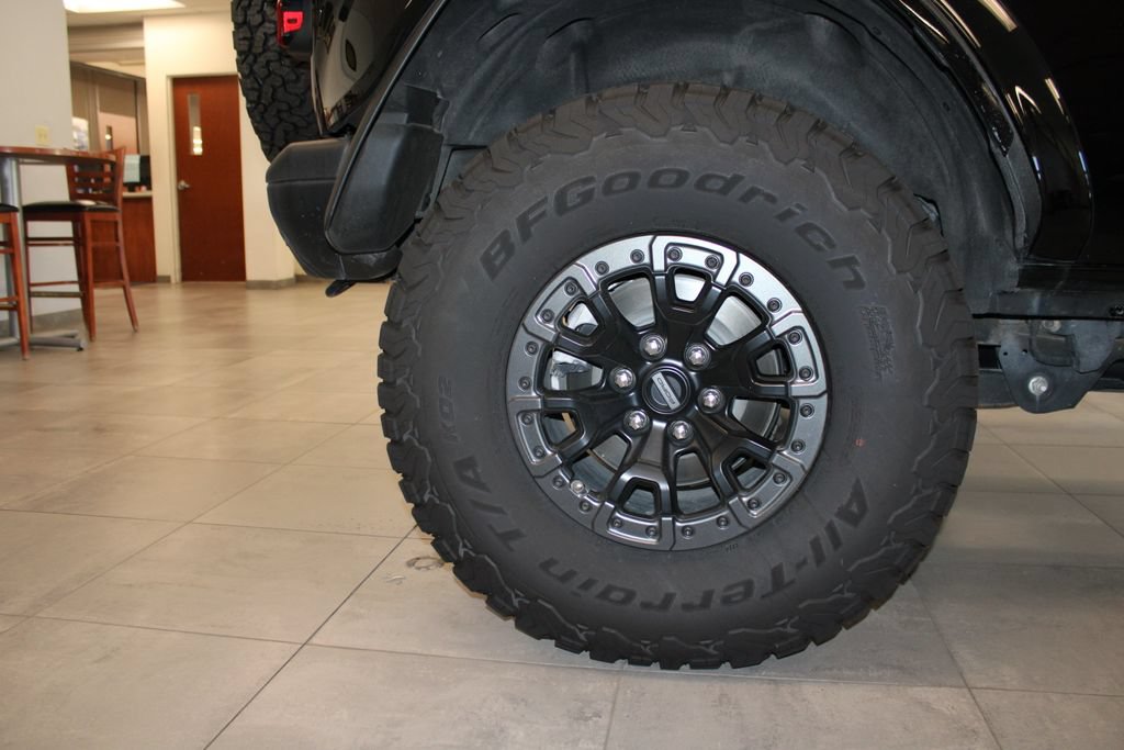 Certified 2024 Ford Bronco Raptor w/ Interior Carbon Fiber Pack 6 AWD/4WD image 12