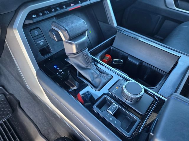Used 2024 Toyota Sequoia Platinum AWD/4WD image 15