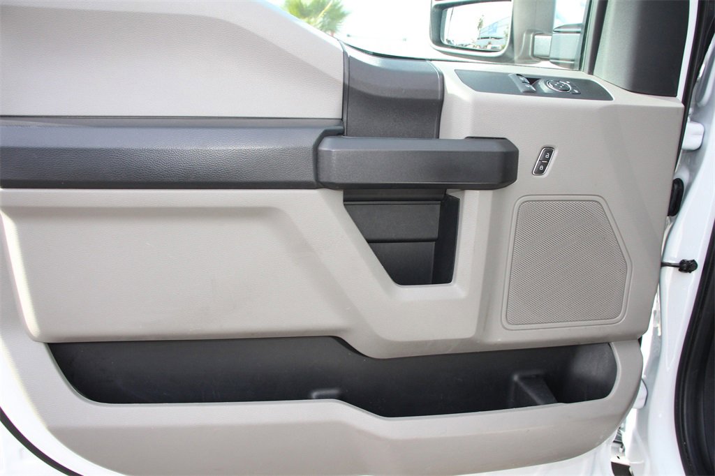 Certified 2020 Ford F450 XL w/ Power Equipment Group image 25