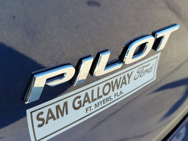 Used 2020 Honda Pilot Touring image 10