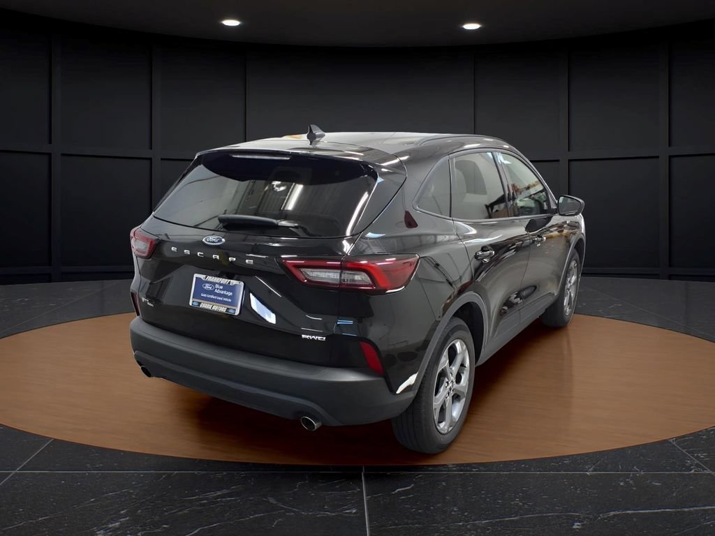 Certified 2026 Ford Escape ST-Line AWD/4WD image 6