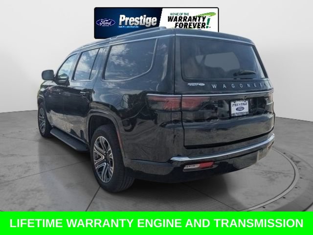Used 2024 Jeep Wagoneer Series II w/ Flexible Seating Group RWD image 6