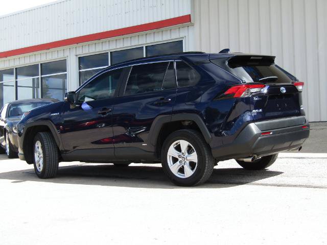 Used 2021 Toyota RAV4 XLE w/ Convenience Package AWD/4WD image 10