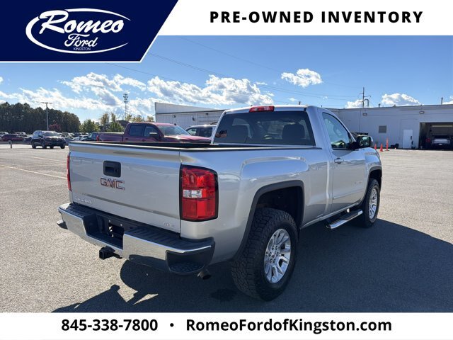 Used 2018 GMC Sierra 1500 SLE w/ SLE Preferred Package AWD/4WD image 5