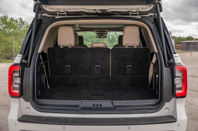 Certified 2023 Ford Expedition Limited RWD image 27