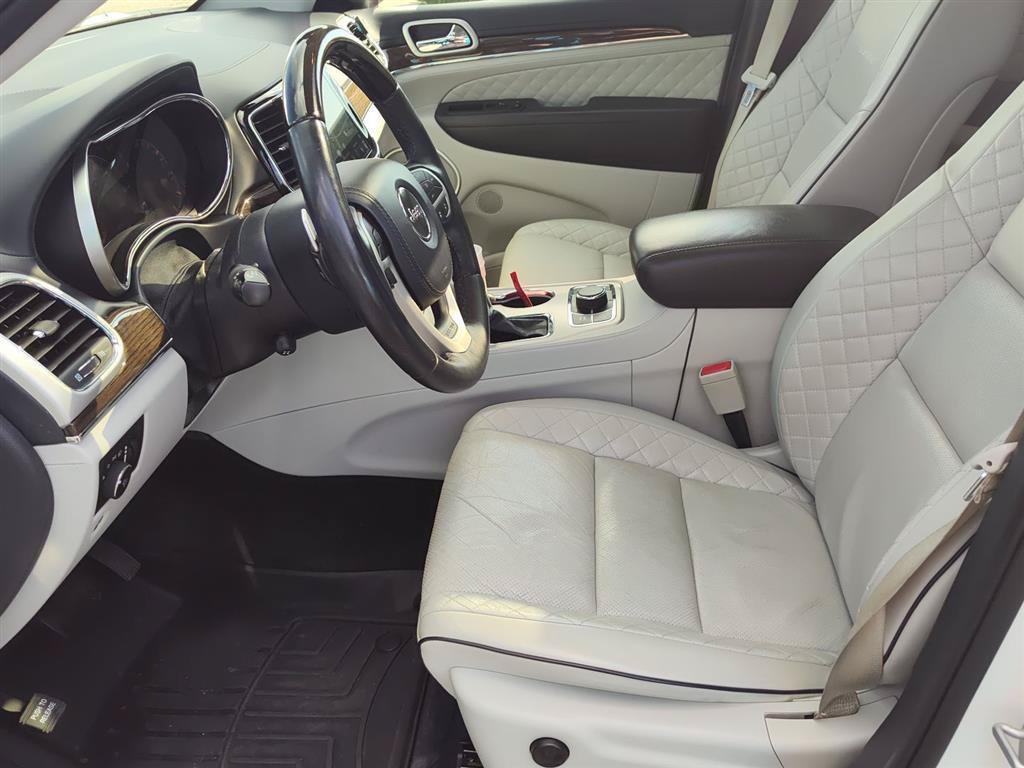Used 2019 Jeep Grand Cherokee Summit AWD/4WD image 11