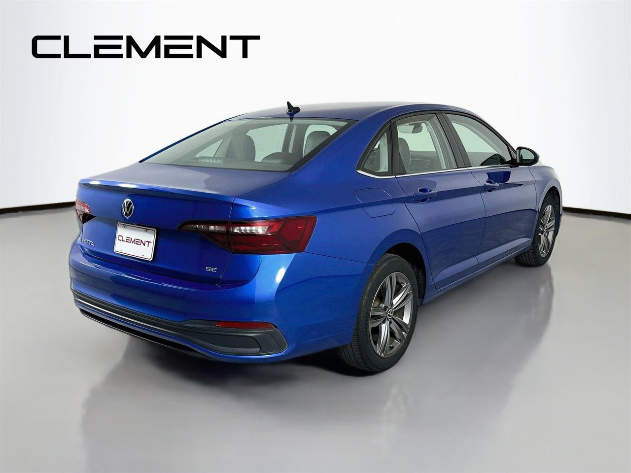 Used 2023 Volkswagen Jetta SE FWD image 7