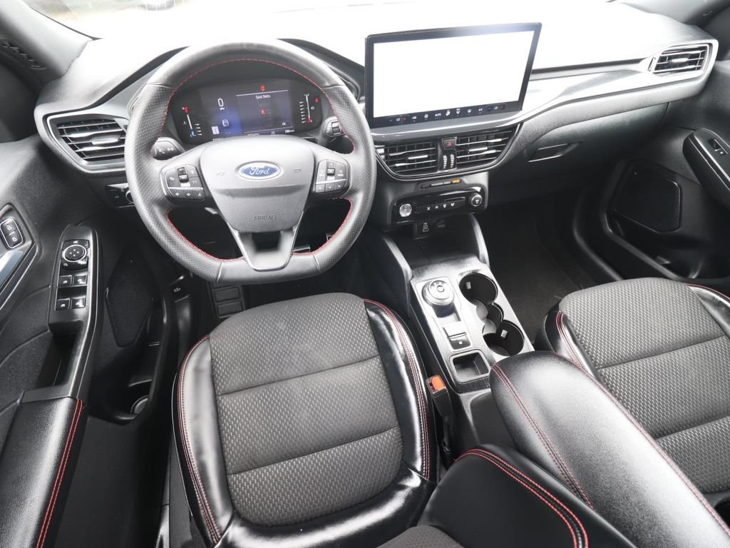 Certified 2024 Ford Escape ST-Line w/ Tech Pack #1 FWD image 4