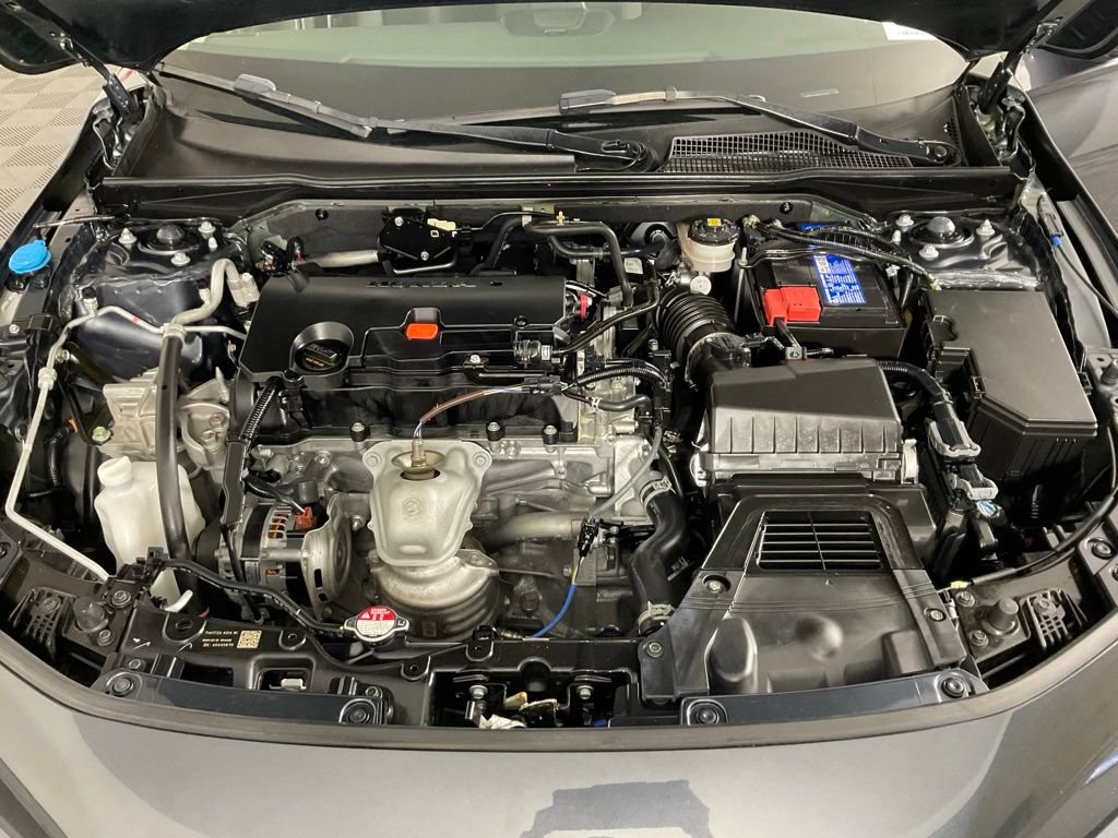 Used 2023 Honda Civic LX image 9