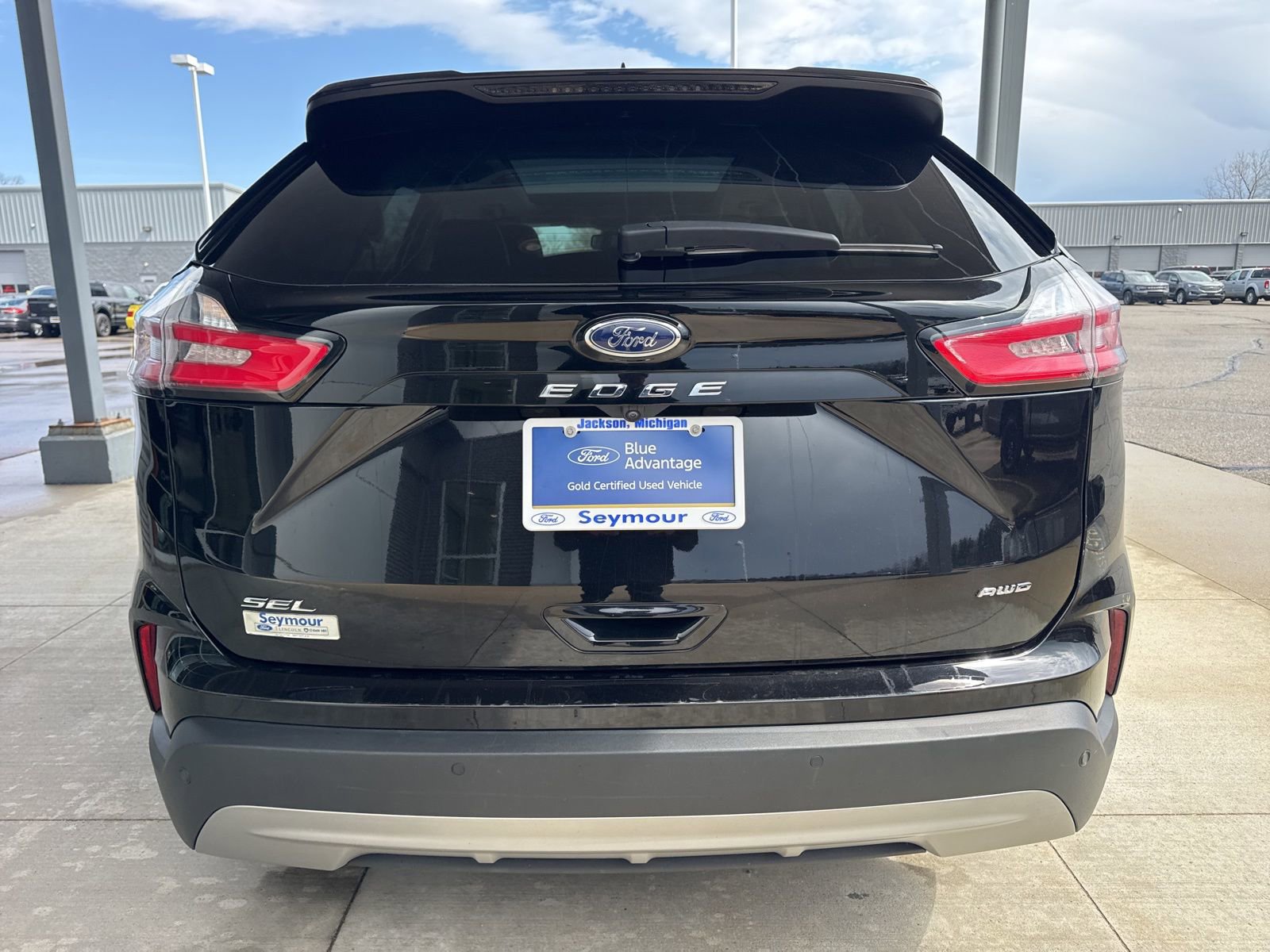 Certified 2024 Ford Edge SEL w/ Convenience Package AWD/4WD image 6