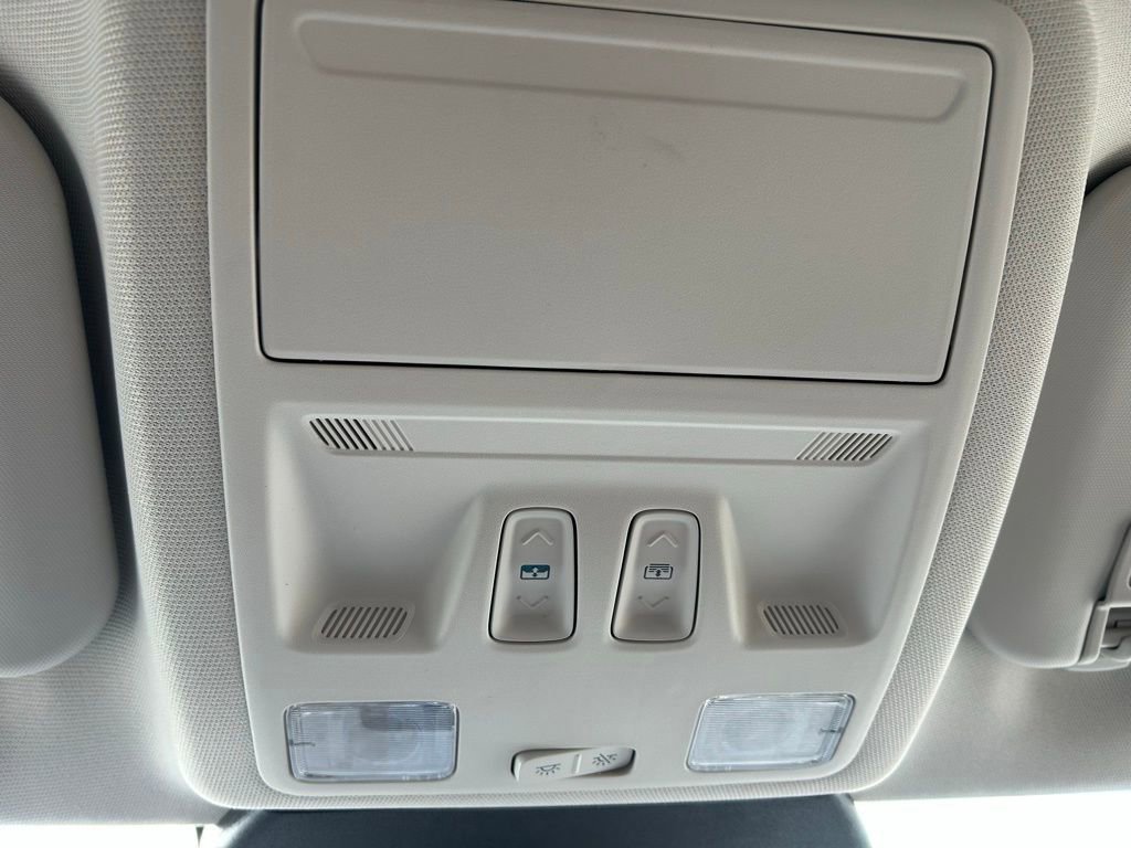 Certified 2022 Ford Escape Titanium w/ Titanium Elite Package image 34