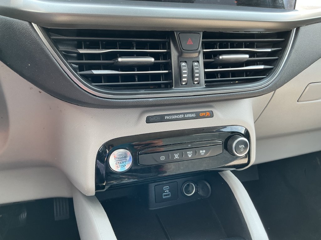 Certified 2023 Ford Escape SE FWD image 27