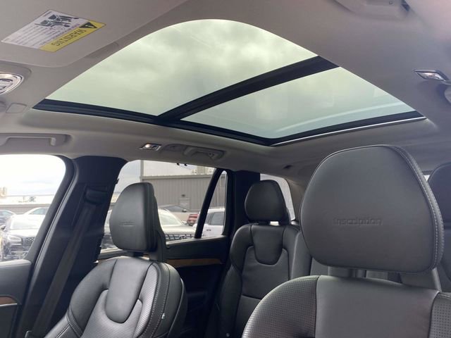 Used 2020 Volvo XC90 T6 Inscription w/ Protection Package Premier image 19
