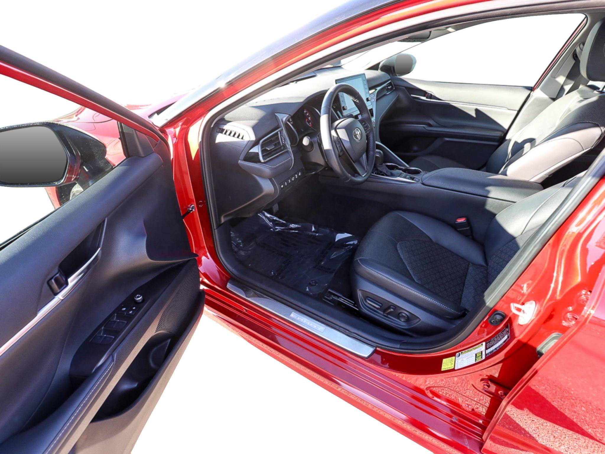 Used 2024 Toyota Camry XSE w/ Navigation Package FWD image 11