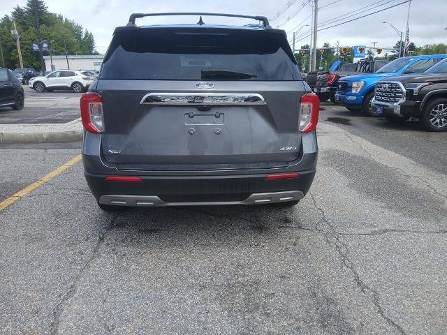 Certified 2022 Ford Explorer XLT w/ Equipment Group 202A AWD/4WD image 6