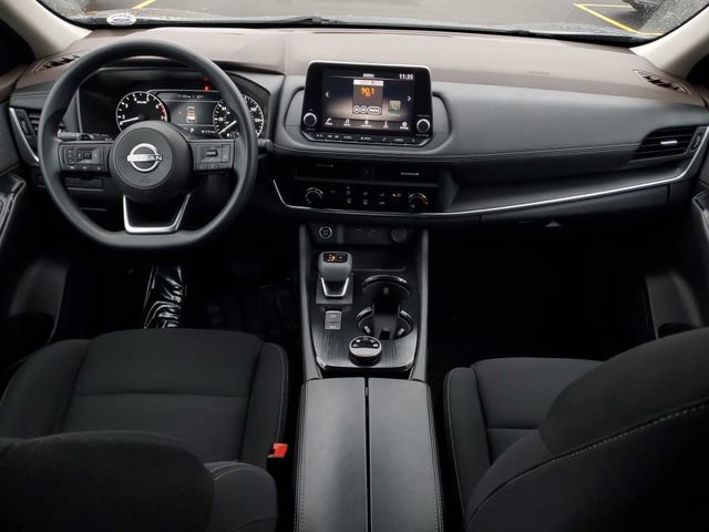 Used 2023 Nissan Rogue S image 27