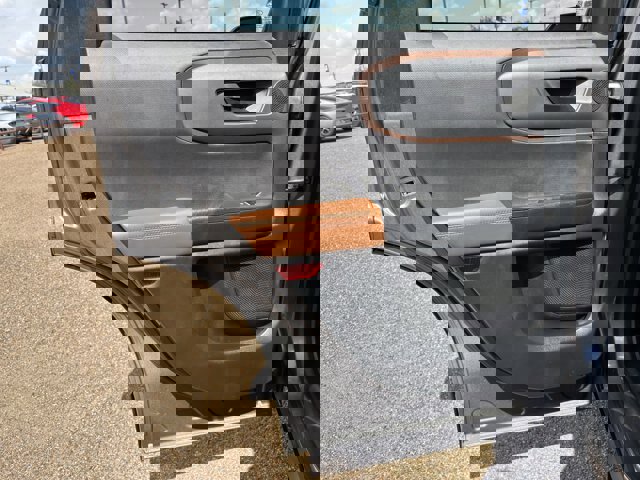 Certified 2023 Ford Bronco Sport Outer Banks w/ Tech Package image 14