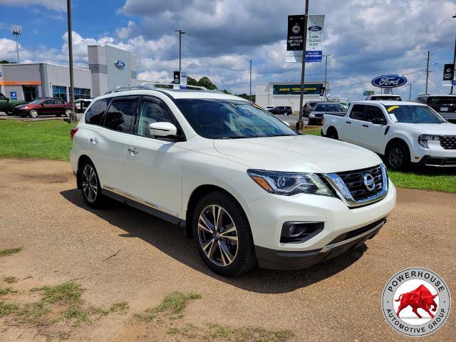 Used 2017 Nissan Pathfinder Platinum FWD image 9