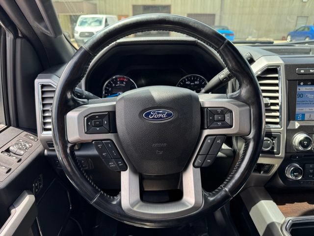 Certified 2017 Ford F350 Platinum w/ Platinum Ultimate Package AWD/4WD image 37