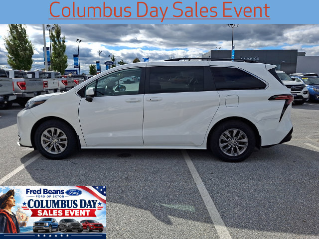 Used 2022 Toyota Sienna LE FWD image 6