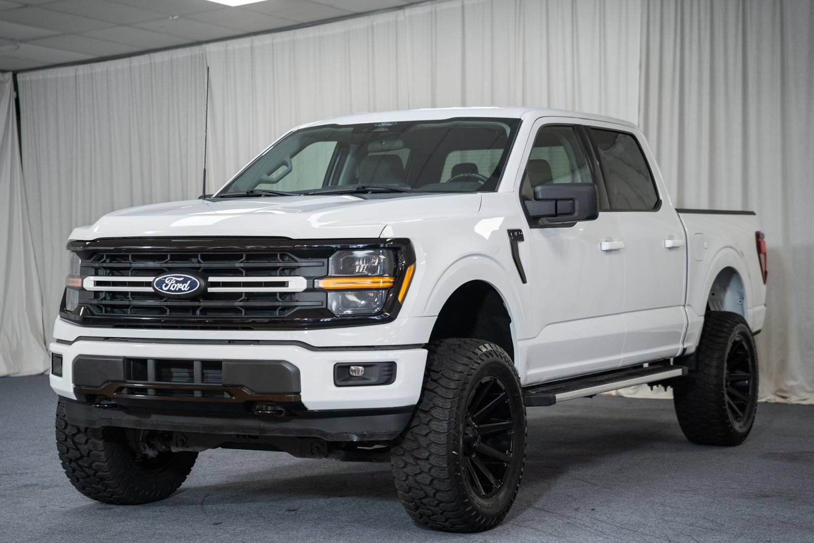 Certified 2025 Ford F150 XLT w/ Equipment Group 301A Standard AWD/4WD image 3