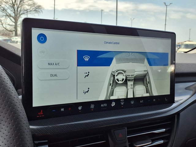 Certified 2024 Ford Escape ST-Line w/ Tech Pack #1 image 12