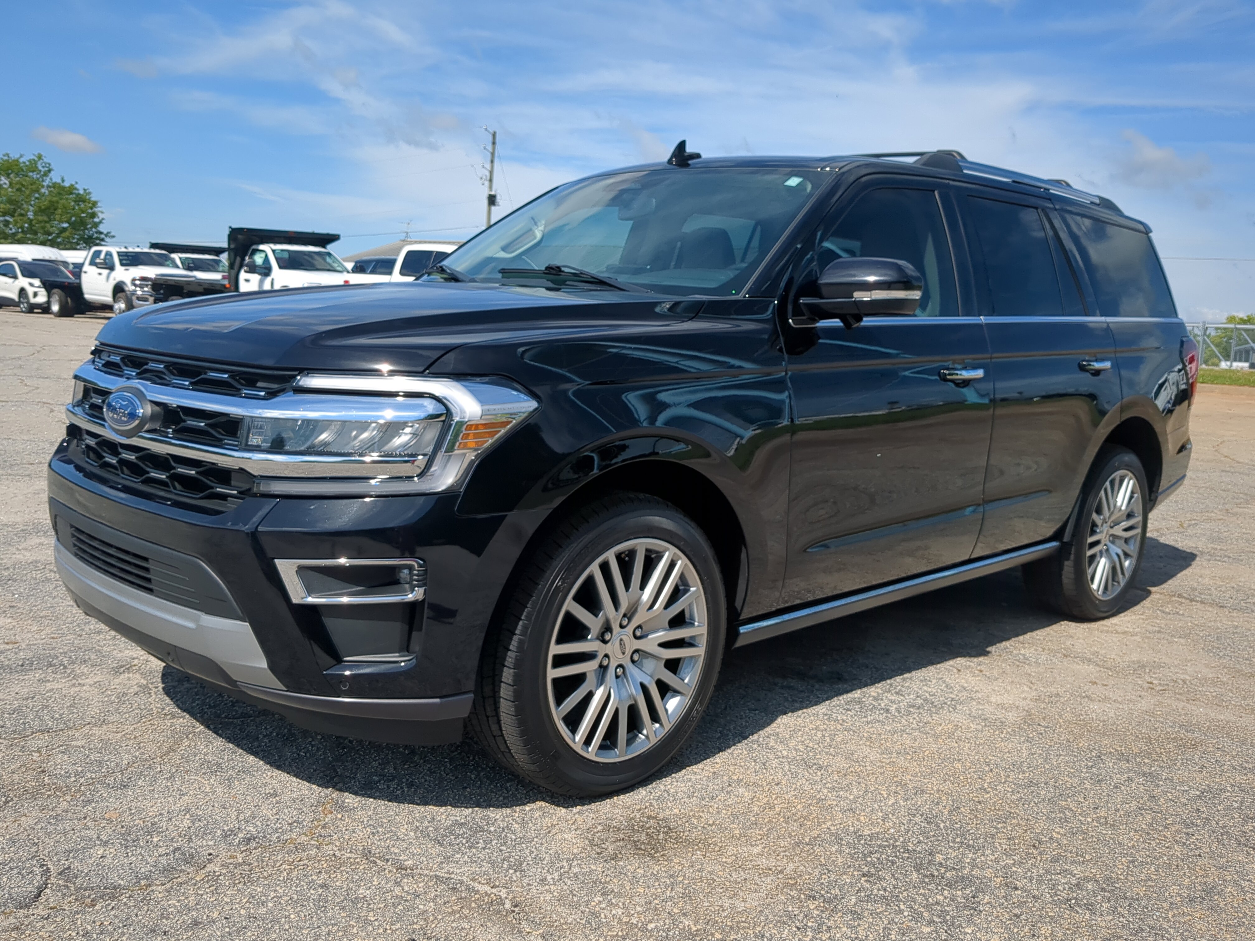 Certified 2023 Ford Expedition Limited RWD image 6