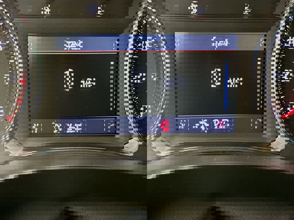 Used 2023 Chevrolet Traverse LT w/ Midnight/Sport Edition image 23