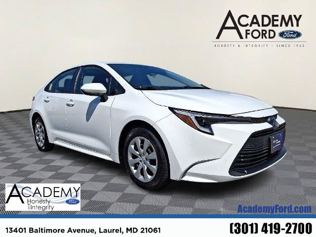 Used 2025 Toyota Corolla LE