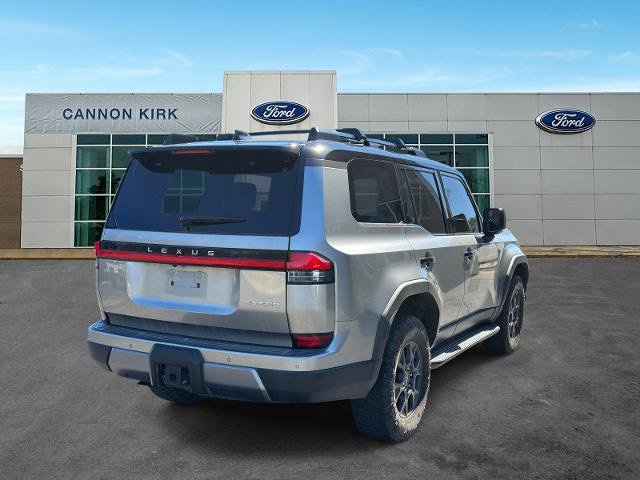 Used 2024 Lexus GX 550 AWD/4WD image 7