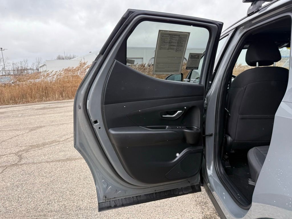 Used 2022 Hyundai Santa Cruz SEL w/ Activity Package image 24