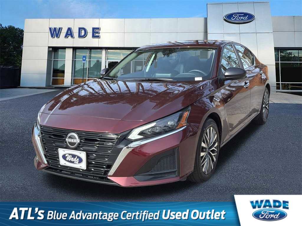 Used 2025 Nissan Altima 2.5 SV image 1