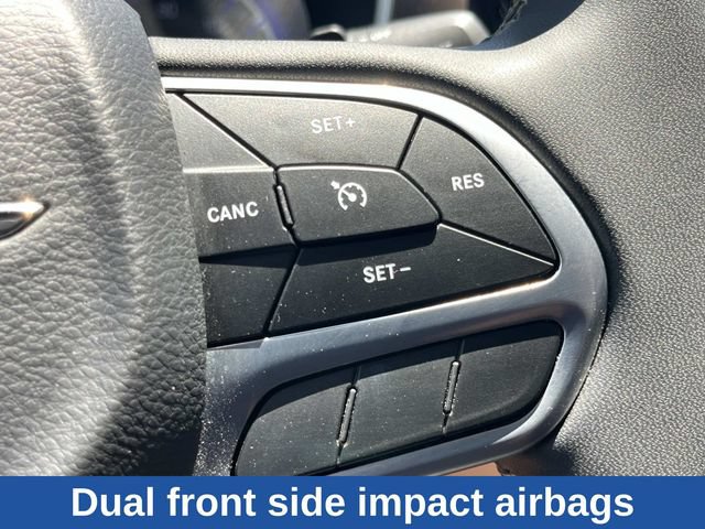 Used 2023 Chrysler Voyager LX FWD image 36